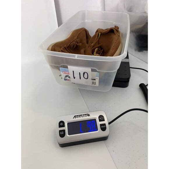 Minnetonka Brown Classic Fringe Suede Loafer Size 9 - Picture 10 of 10